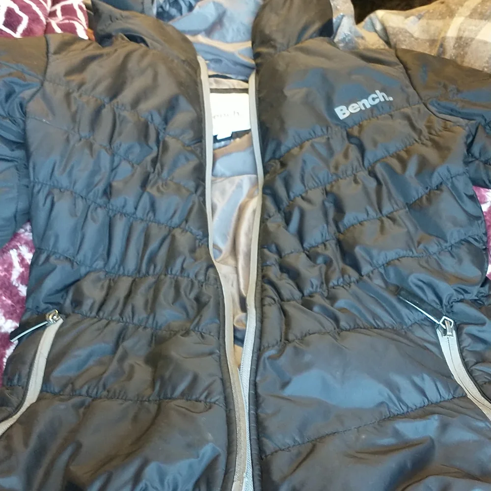 Bench puffer jacket - Picture 1 of 4